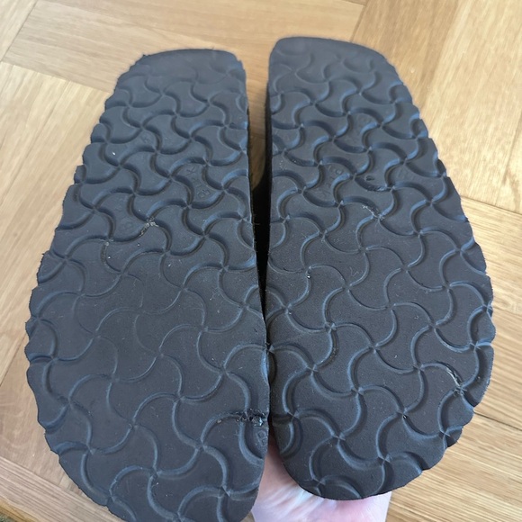 Birkenstock Leather Slides - Picture 3 of 4